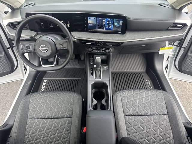 New 2026 Nissan Kicks SV w/ Cold Weather Package FWD image 9
