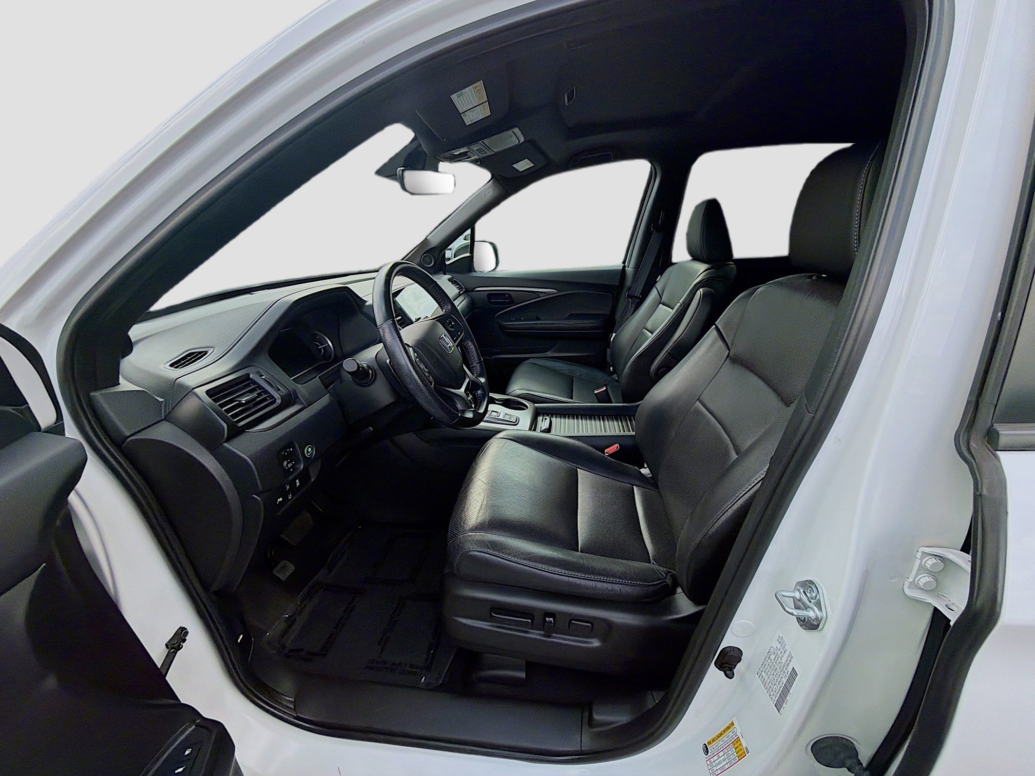 Certified 2023 Honda Passport EX-L image 18