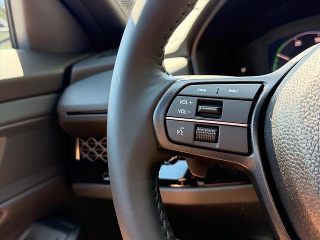 Used 2017 Honda Civic Touring image 9