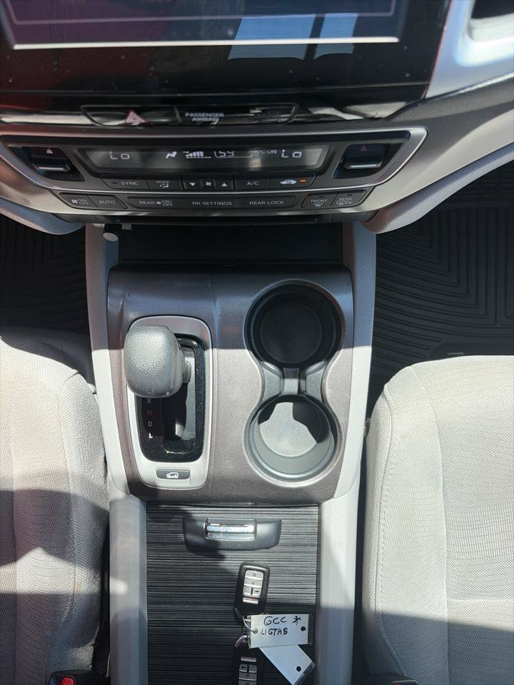 Used 2017 Honda Pilot EX image 13