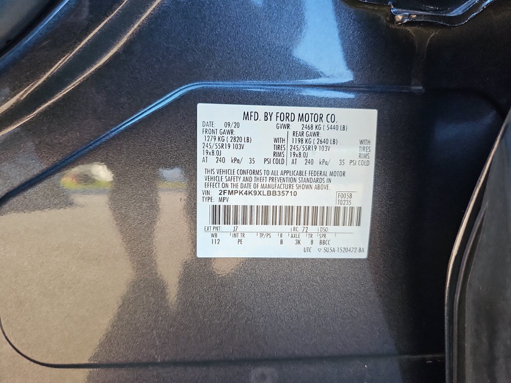 Used 2020 Ford Edge Titanium w/ Equipment Group 301A AWD/4WD image 33