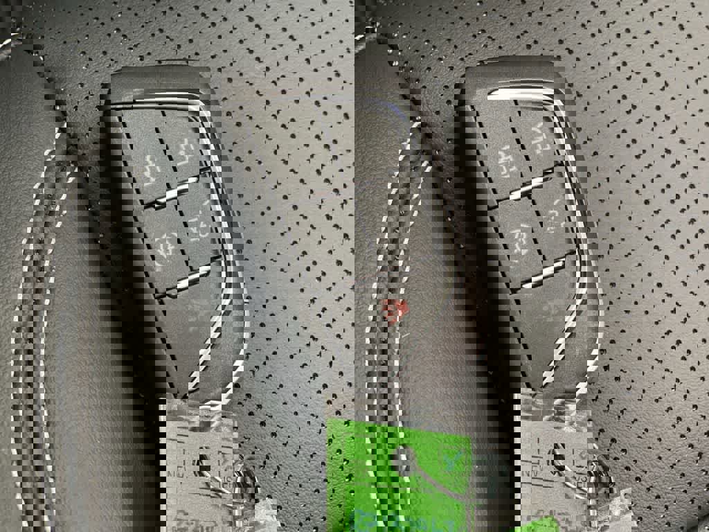 Certified 2024 Cadillac Lyriq Luxury w/ LPO, Floor Liner Package image 29