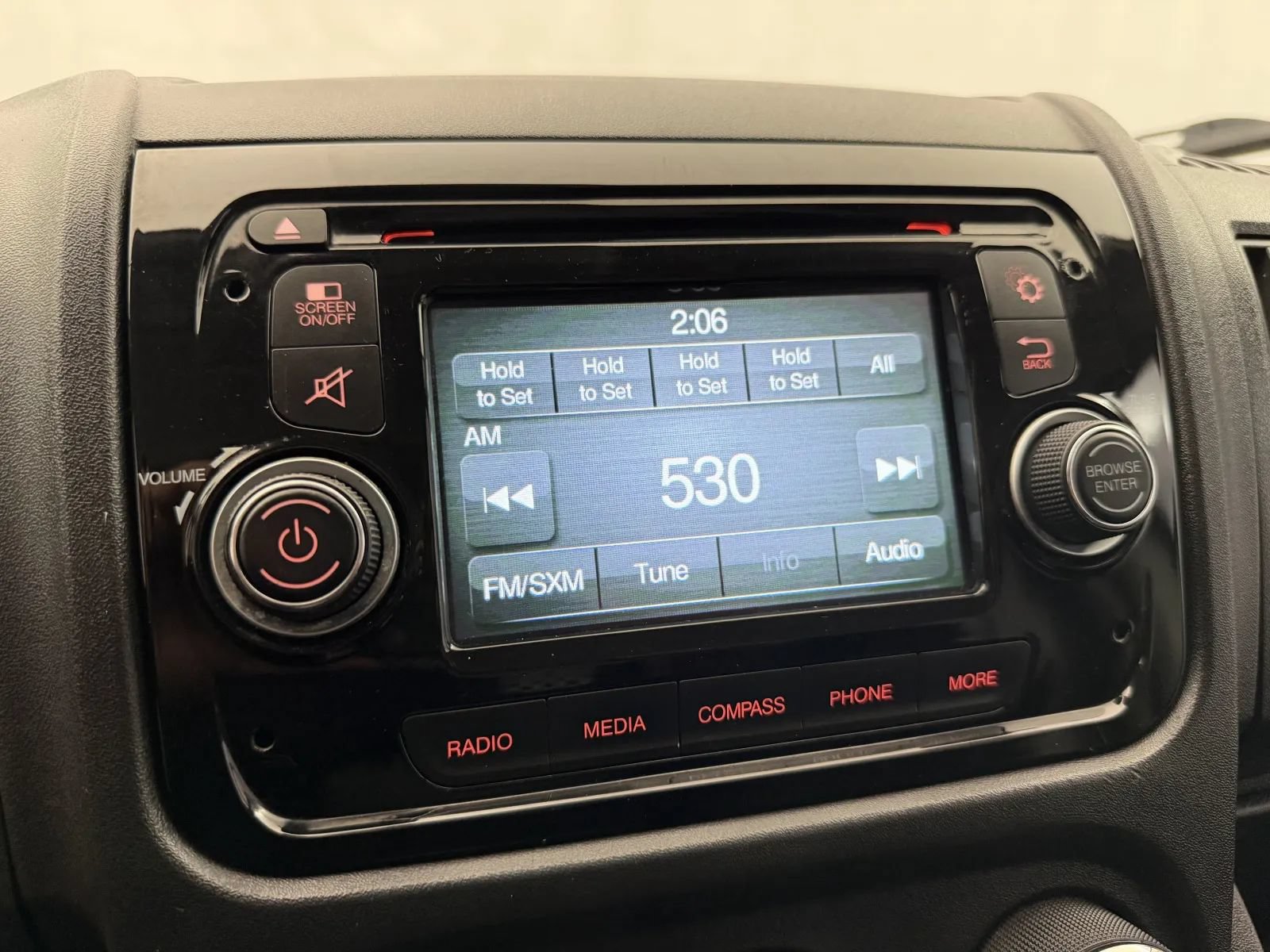 Used 2017 RAM ProMaster 2500 w/ Mopar Trailer Tow Group FWD image 18