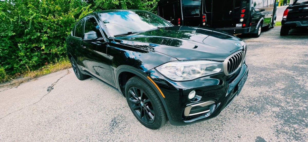 Used 2017 BMW X6 xDrive35i AWD/4WD image 1
