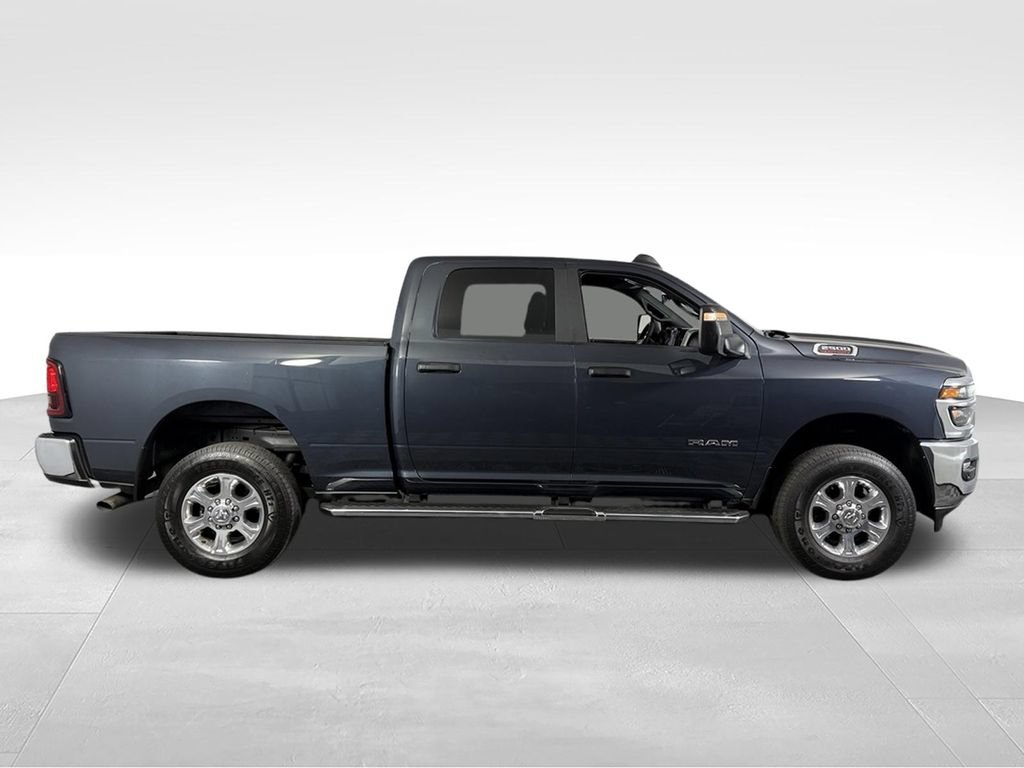 Used 2025 RAM 2500 Big Horn AWD/4WD image 6