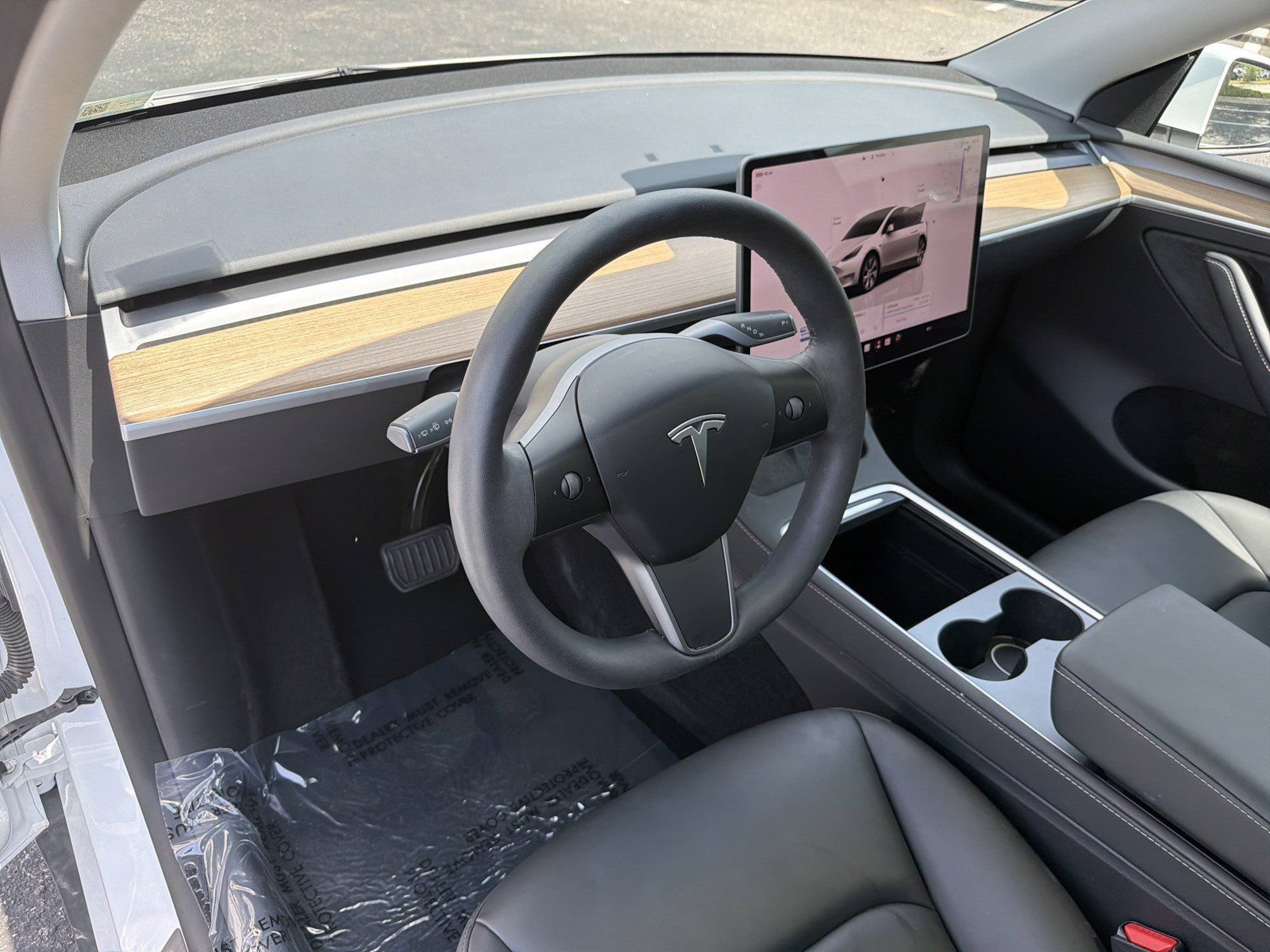 Used 2023 Tesla Model Y Performance AWD/4WD image 19