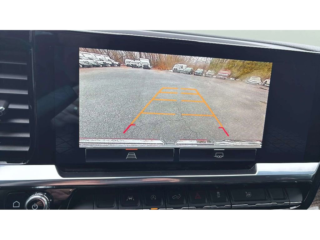 Used 2024 GMC Sierra 1500 Elevation image 17