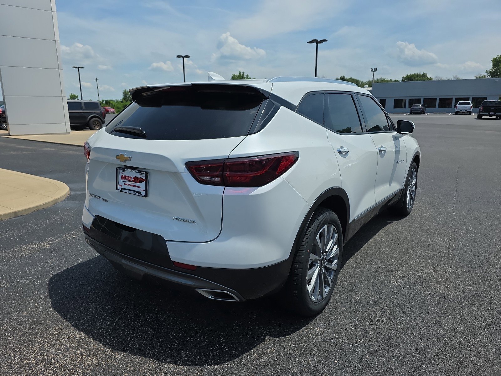 Used 2024 Chevrolet Blazer Premier w/ Driver Confidence II Package image 9