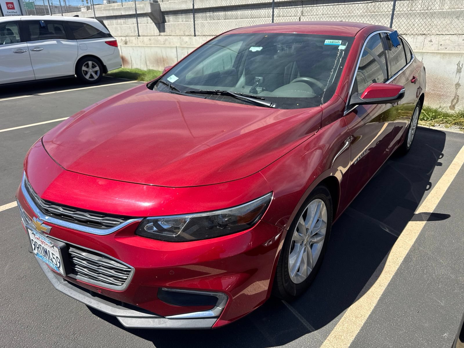 Used 2016 Chevrolet Malibu Hybrid w/ Leather Package FWD image 3