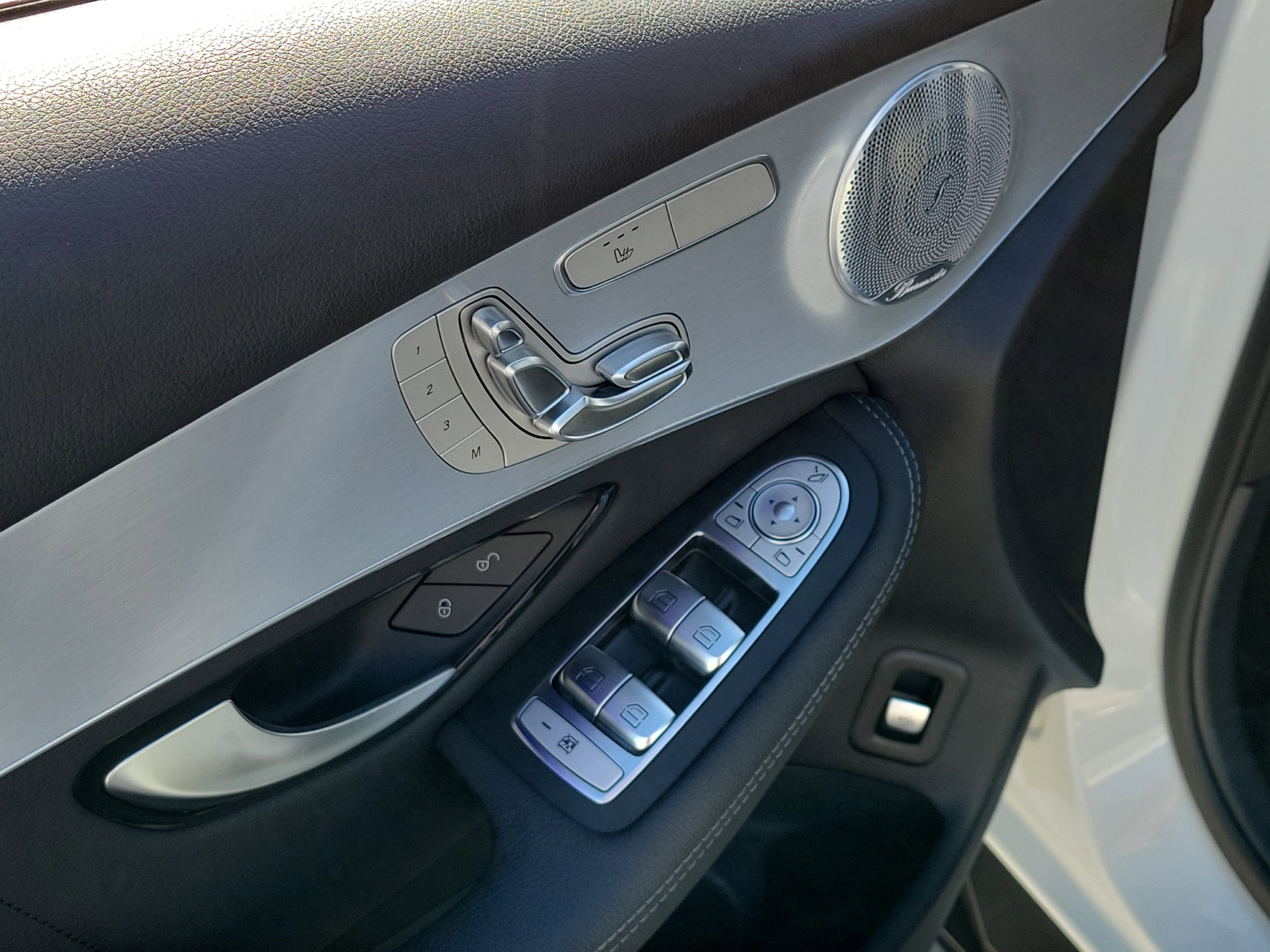 Used 2021 Mercedes-Benz GLC 300 4MATIC Coupe image 21
