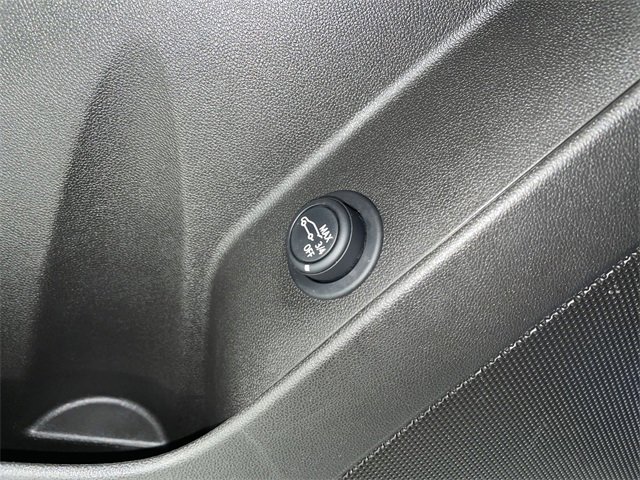 Certified 2024 Chevrolet Equinox LT image 24