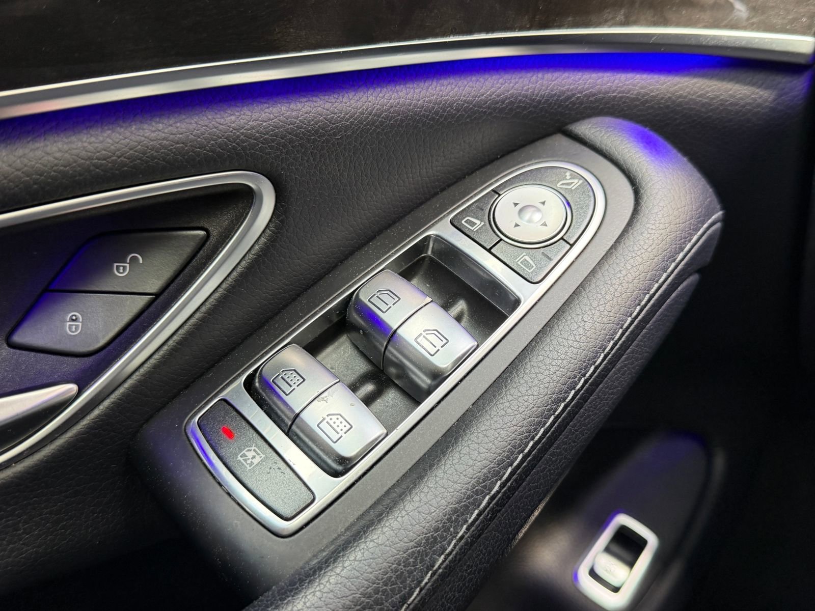 Used 2020 Mercedes-Benz S 450 4MATIC Sedan image 23