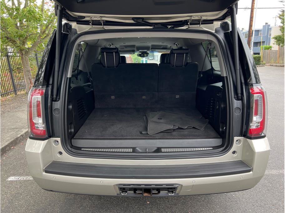 Used 2017 GMC Yukon XL SLT image 21
