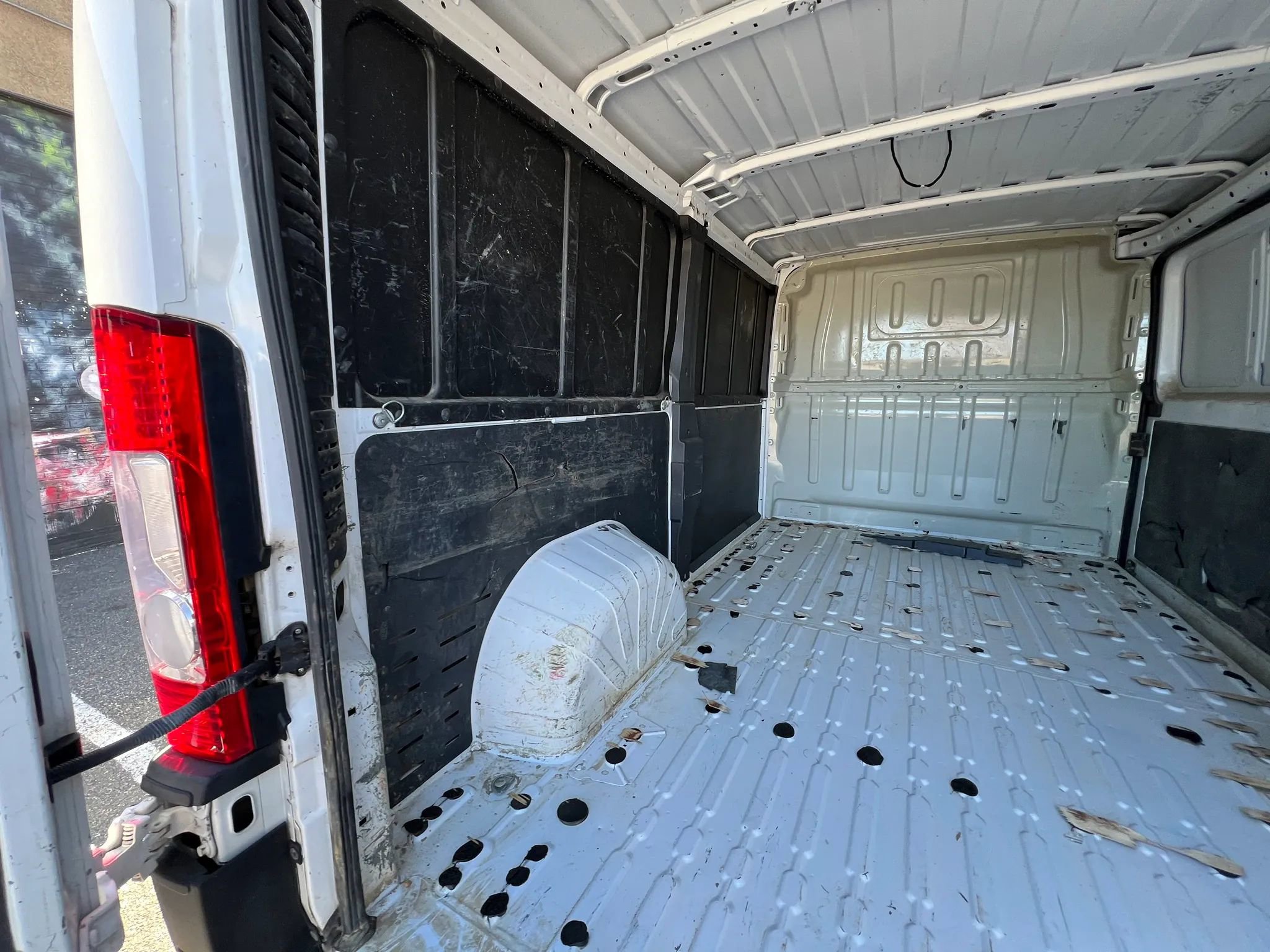 Used 2021 RAM ProMaster 1500 FWD image 12
