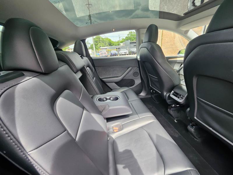 Used 2024 Tesla Model Y Long Range AWD/4WD image 66