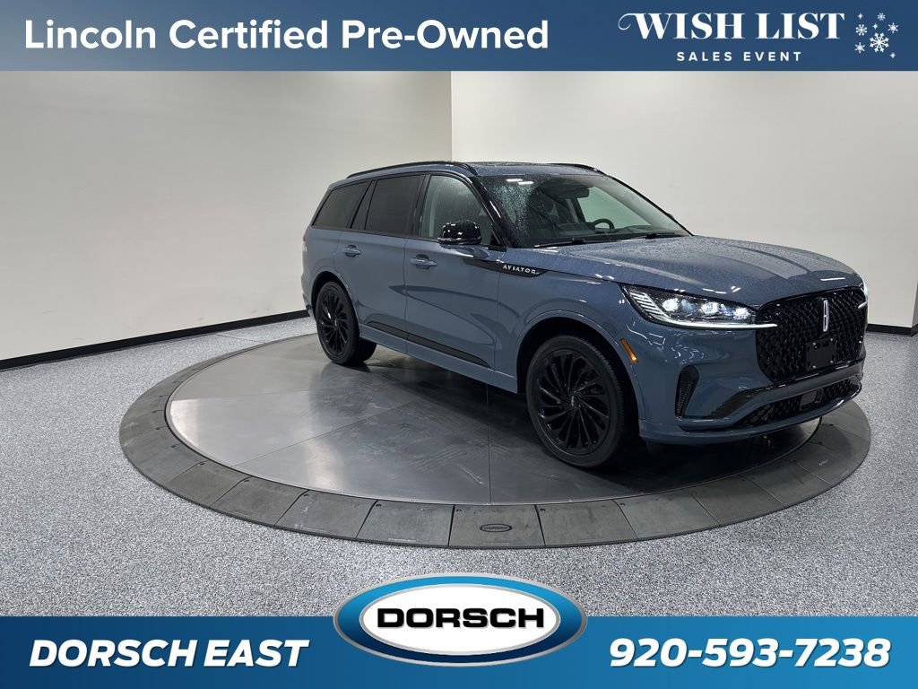 Used 2025 Lincoln Aviator Reserve w/ Equipment Group 201A image 4