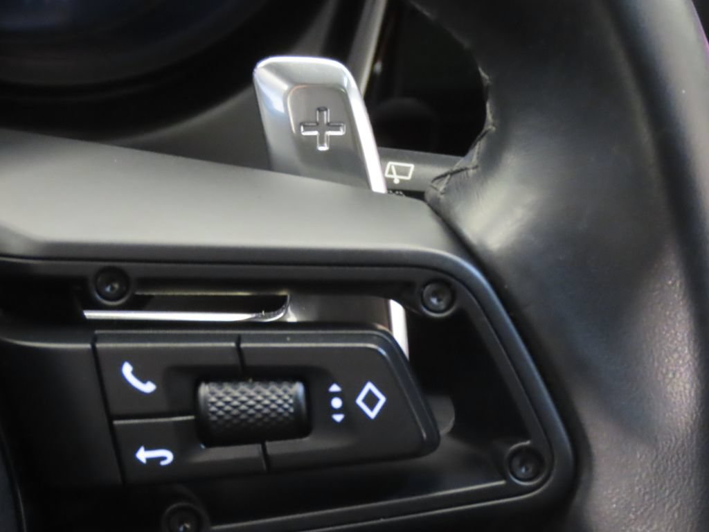 Certified 2024 Porsche Macan Turbo AWD/4WD image 22