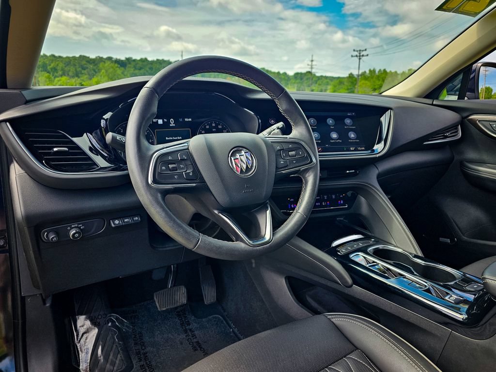 Used 2021 Buick Envision Avenir AWD/4WD image 16
