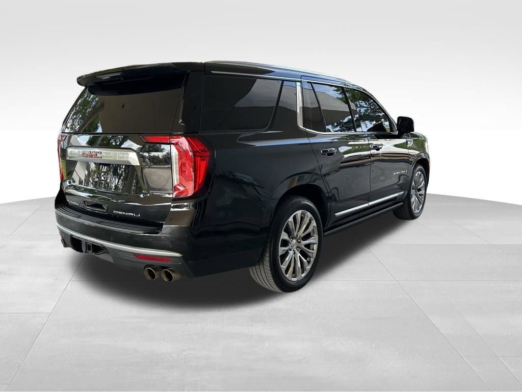Used 2024 GMC Yukon Denali w/ Denali Reserve Package AWD/4WD image 3