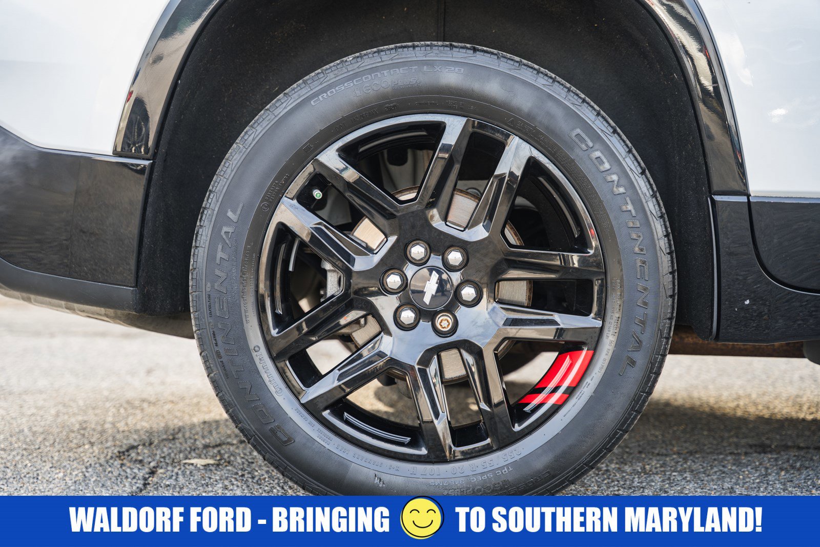 Used 2020 Chevrolet Traverse Premier w/ Redline Edition image 18