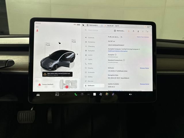 Used 2023 Tesla Model 3 Standard Range image 21