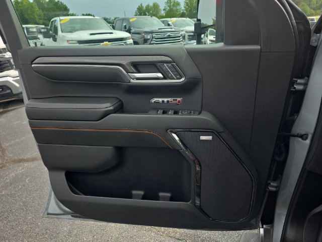 Used 2024 GMC Sierra 1500 AT4 w/ Technology Package AWD/4WD image 28