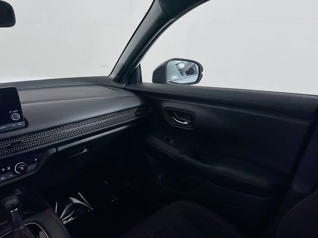 Used 2023 Honda HR-V Sport image 18