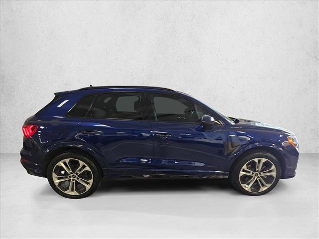 Used 2021 Audi Q3 2.0T Premium AWD/4WD image 4