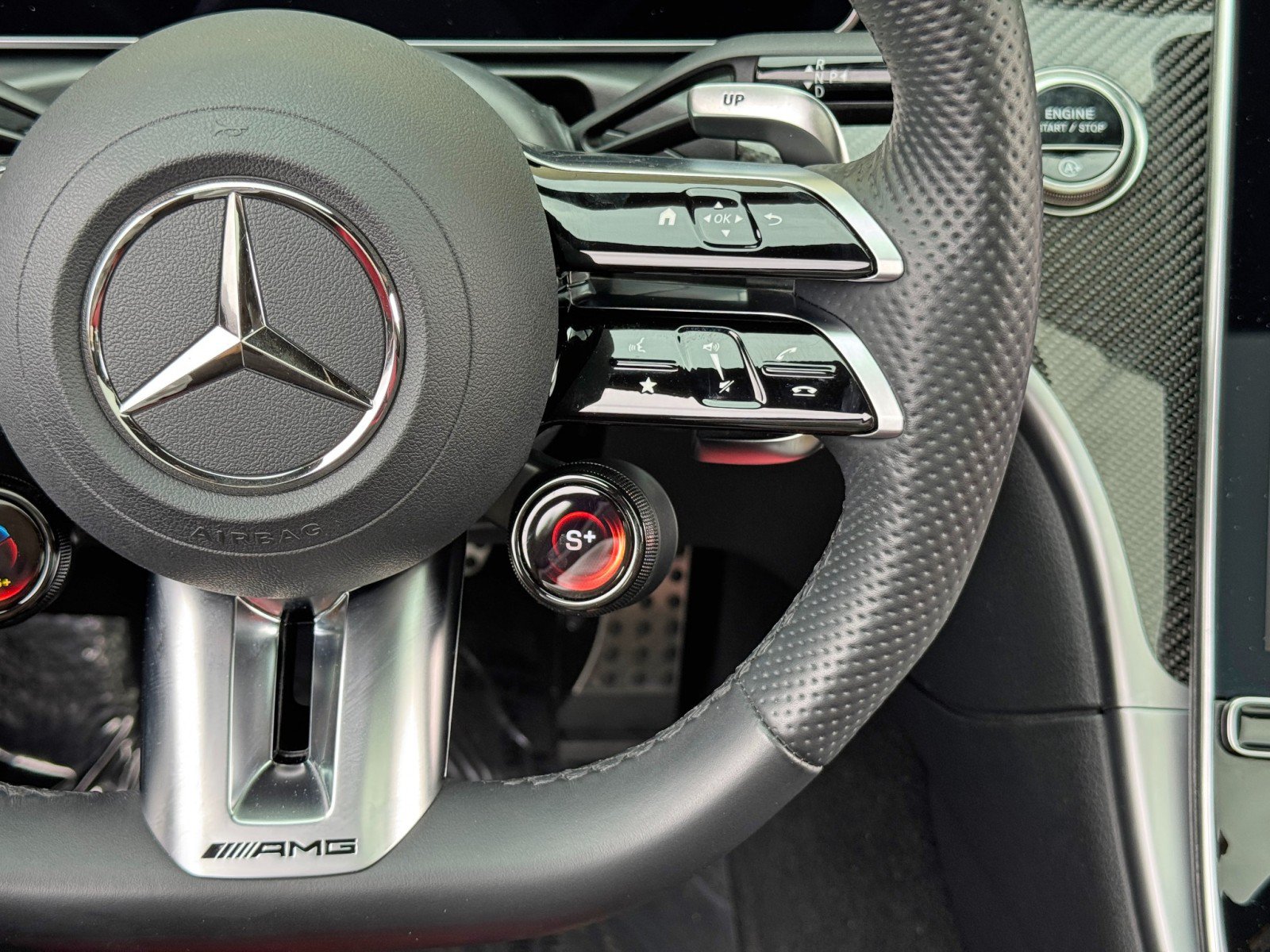 Used 2025 Mercedes-Benz C 43 AMG 4MATIC Sedan image 26