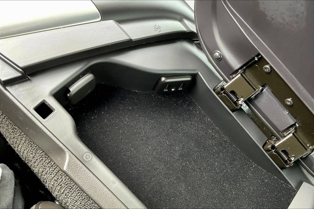Used 2019 Chevrolet Corvette Grand Sport RWD image 19