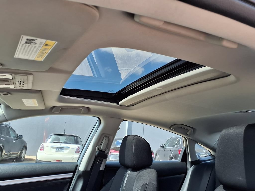 Used 2016 Honda Civic EX image 10