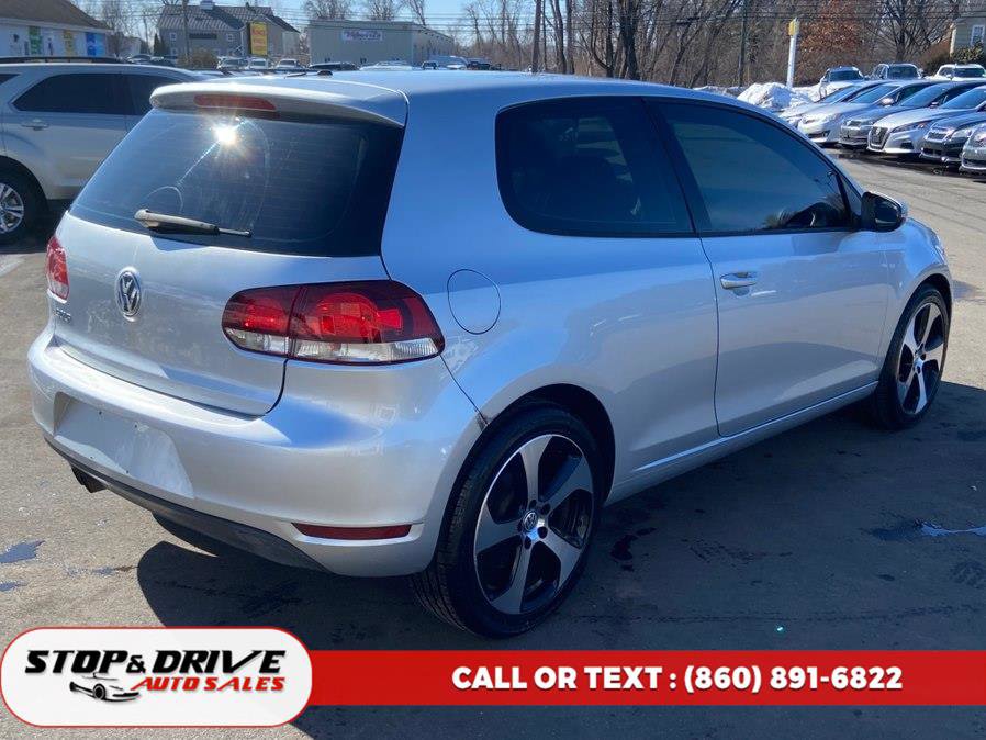 Used 2010 Volkswagen Golf 2-Door image 5