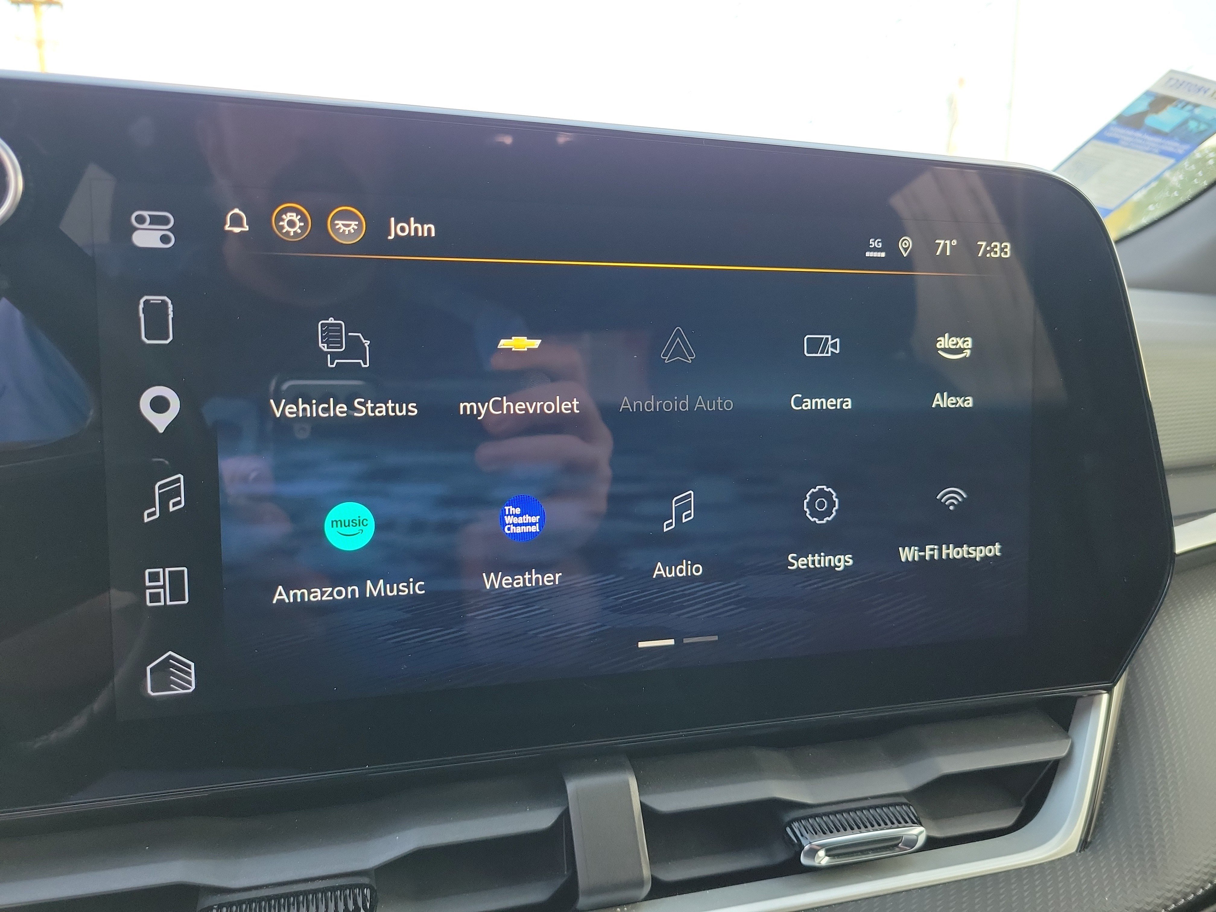 Used 2025 Chevrolet Equinox LT w/ Safety and Technology Package FWD image 13
