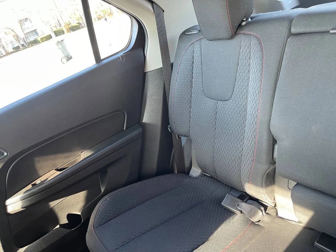 Used 2013 Chevrolet Equinox LS image 26