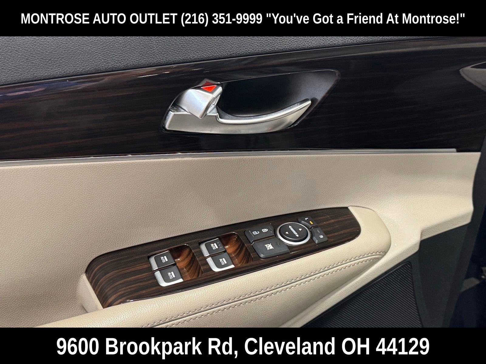 Used 2020 Kia Sorento S AWD/4WD image 11