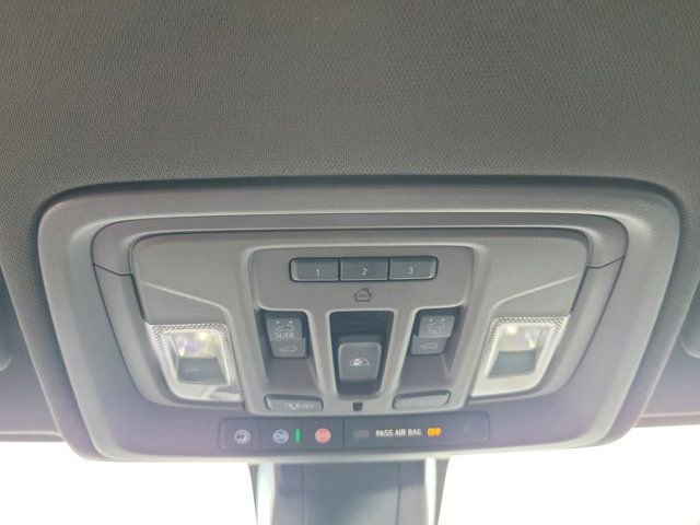 Used 2022 GMC Sierra 2500 Denali w/ Denali Ultimate Package image 32