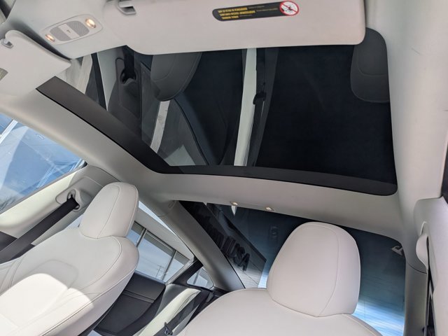 Used 2021 Tesla Model 3 Standard Range Plus image 16