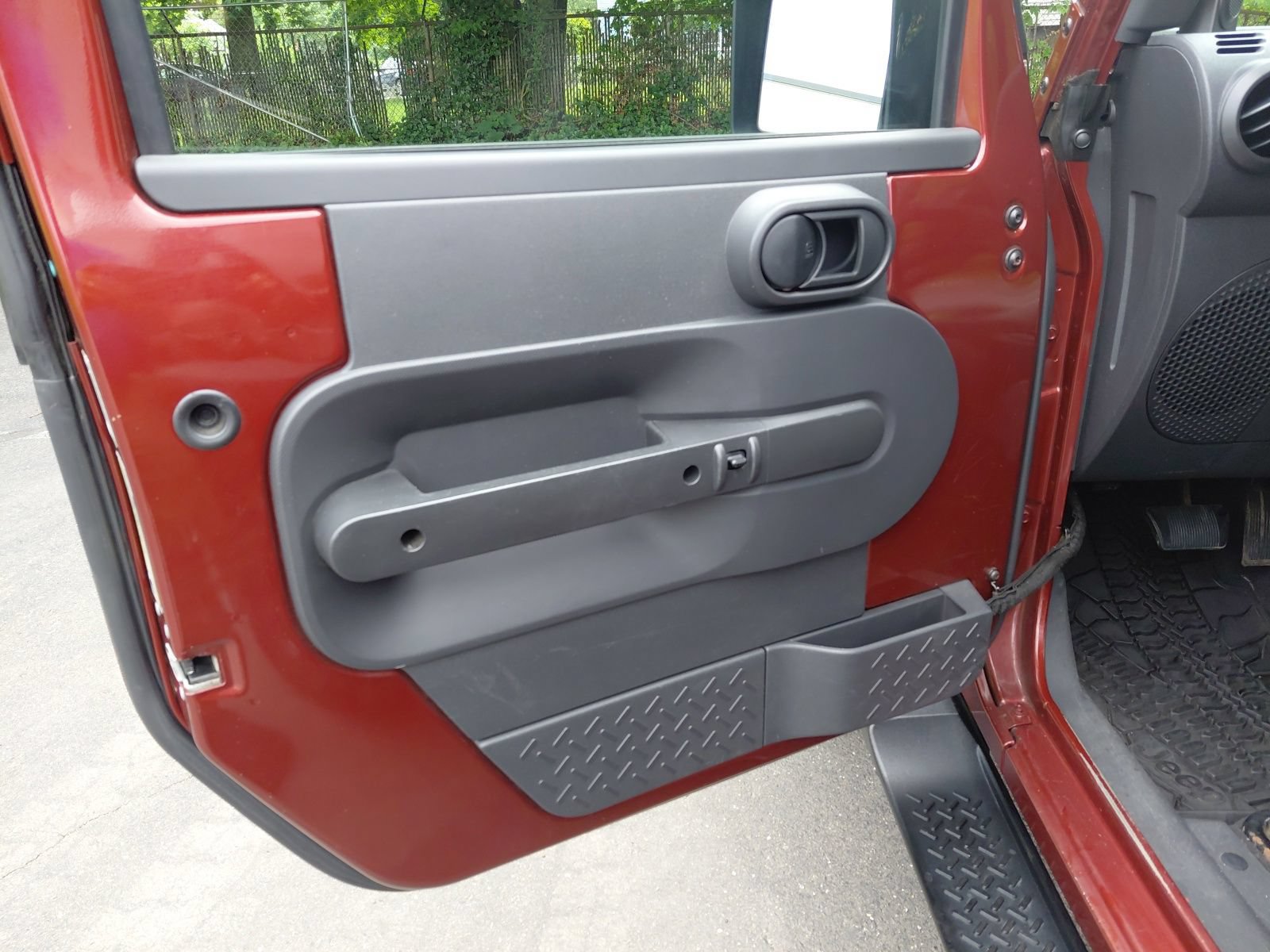 Used 2009 Jeep Wrangler X AWD/4WD image 12
