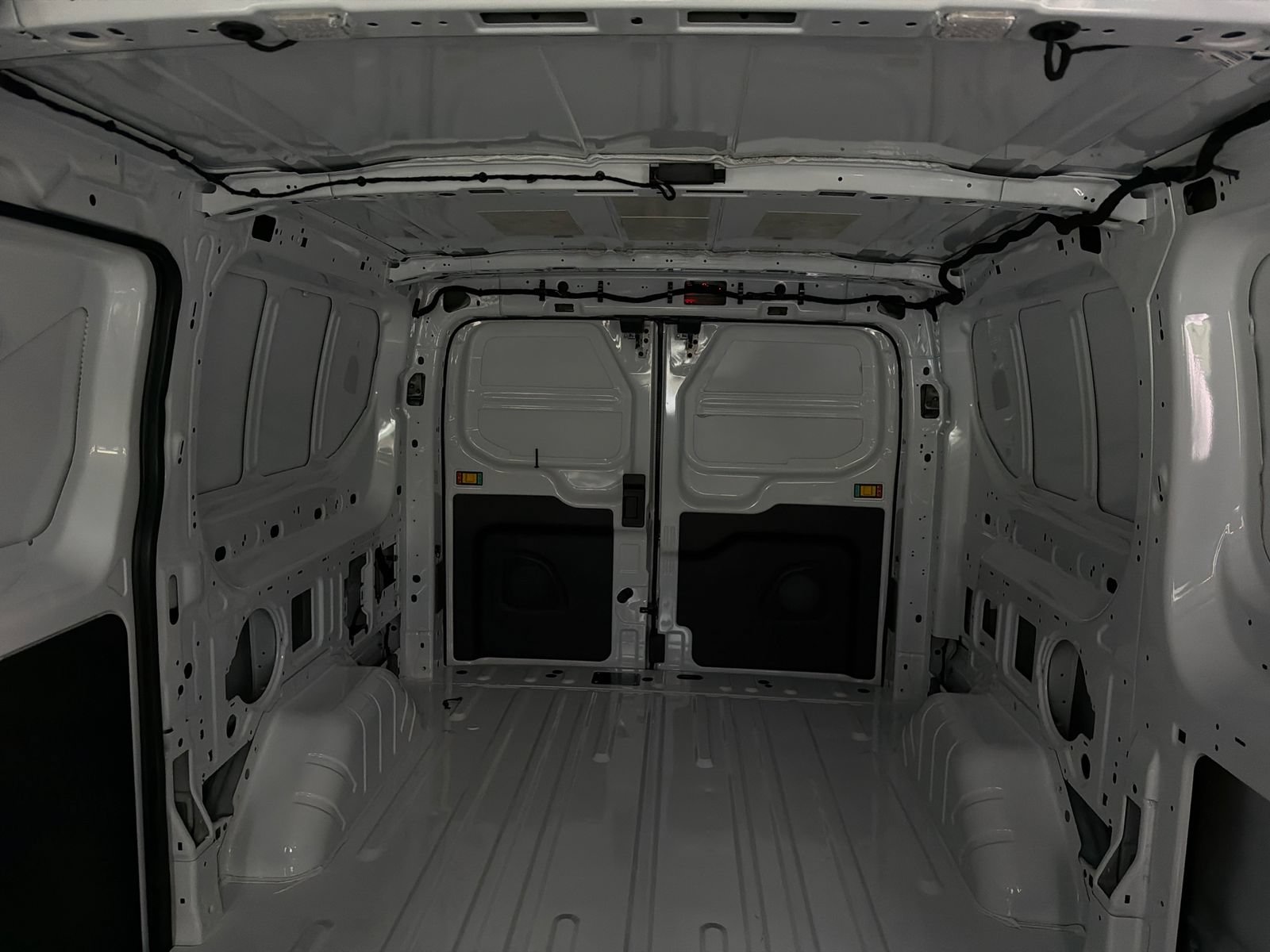 New 2026 Ford Transit 150 Low Roof RWD image 21
