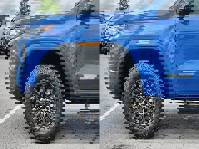 New 2025 GMC Canyon Elevation w/ Convenience Package image 5