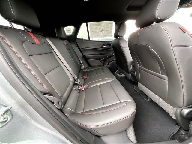 New 2026 Chevrolet Trax RS w/ Sunroof Package FWD image 26