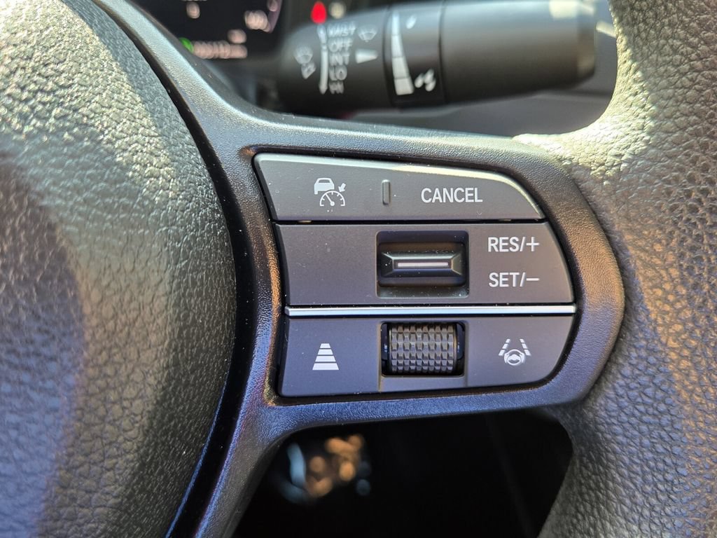 Certified 2025 Honda Accord LX image 26