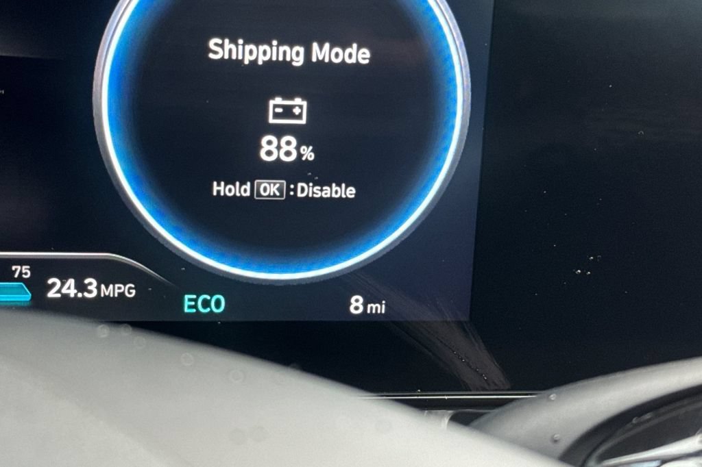 New 2026 Hyundai Elantra Limited FWD image 28