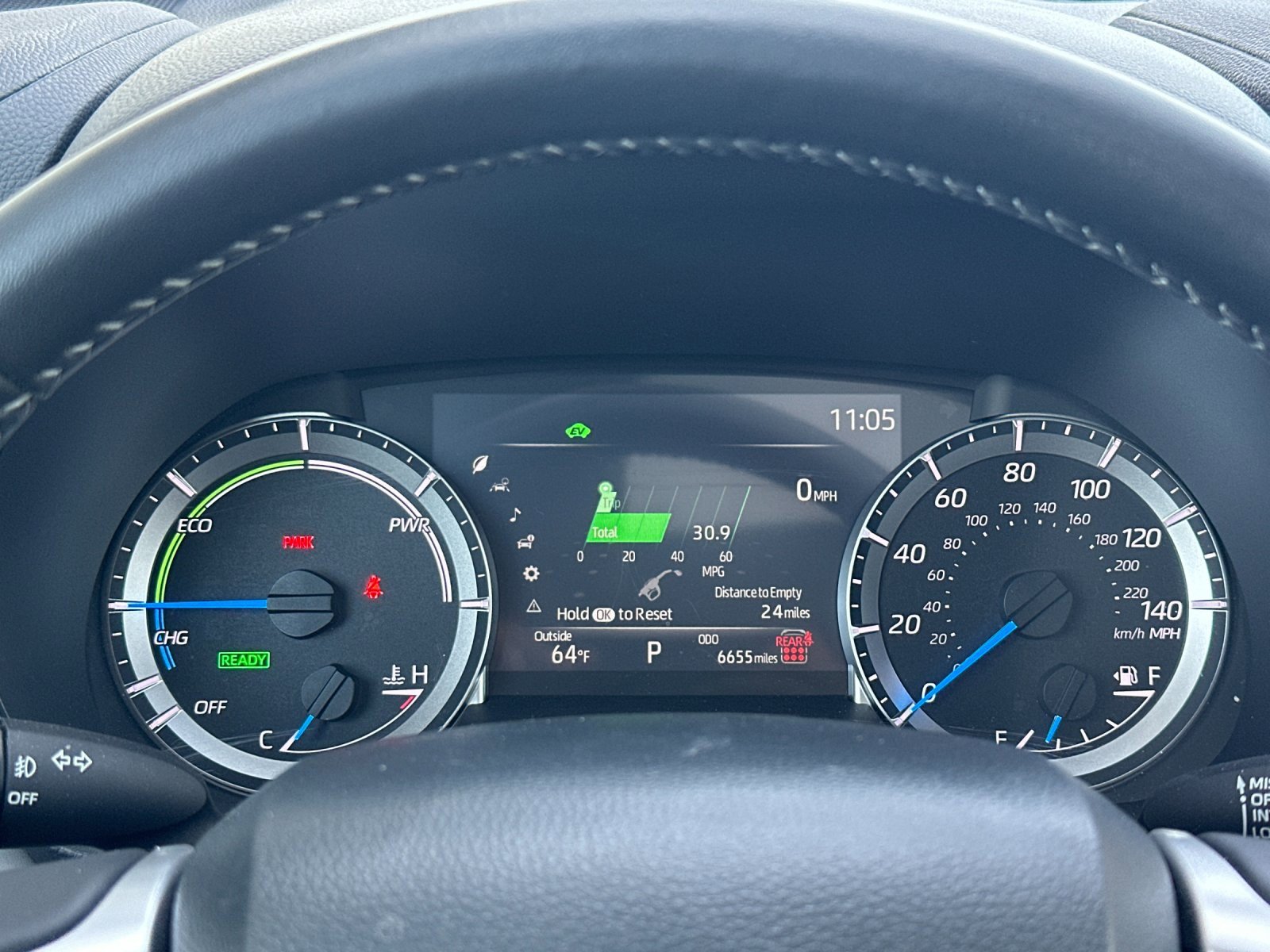 Used 2025 Toyota Highlander XLE image 24