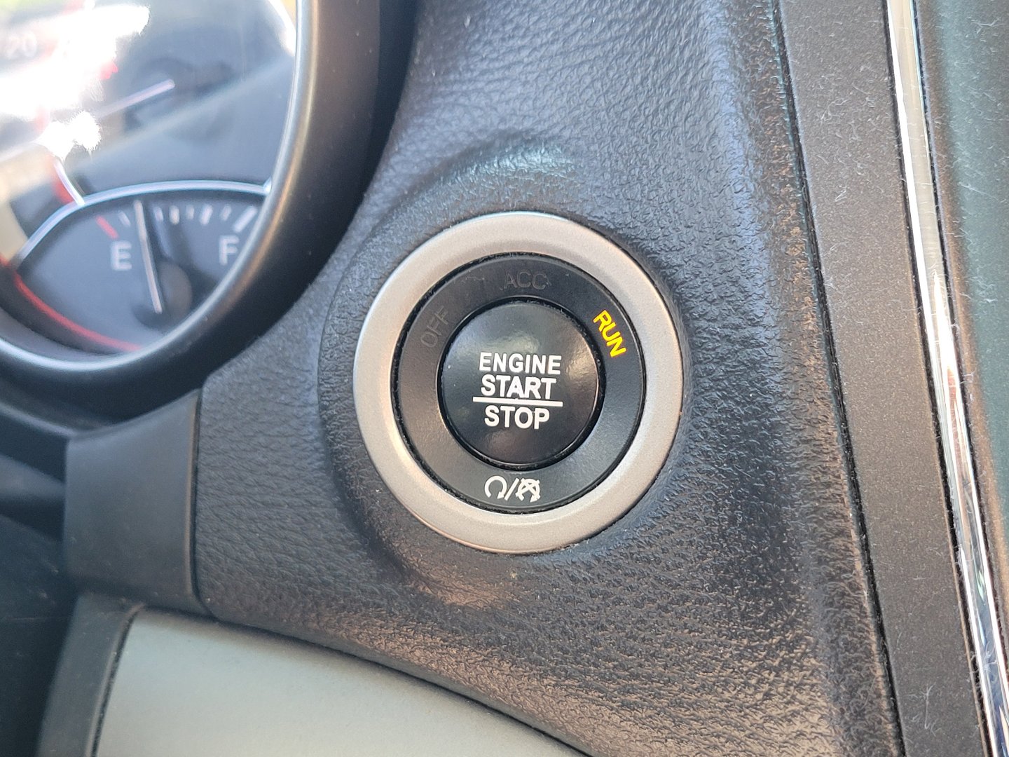 Used 2018 Dodge Journey Crossroad FWD image 28