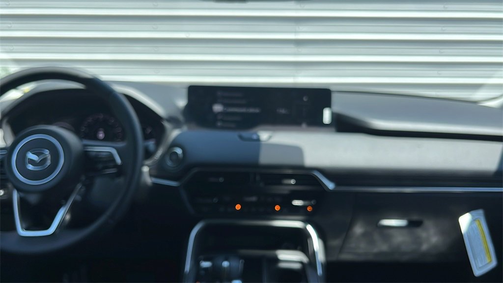 New 2025 MAZDA CX-70 Plug-In Hybrid w/ Premium Pkg image 13