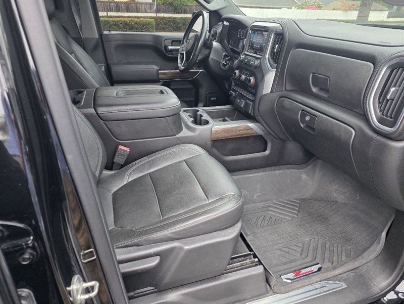 Used 2020 Chevrolet Silverado 1500 LT Trail Boss w/ Midnight Edition AWD/4WD image 36