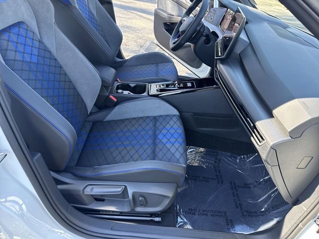 Used 2025 Volkswagen Golf w/ Euro Style Package image 10