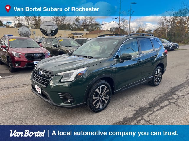 Used 2024 Subaru Forester Limited AWD/4WD image 1