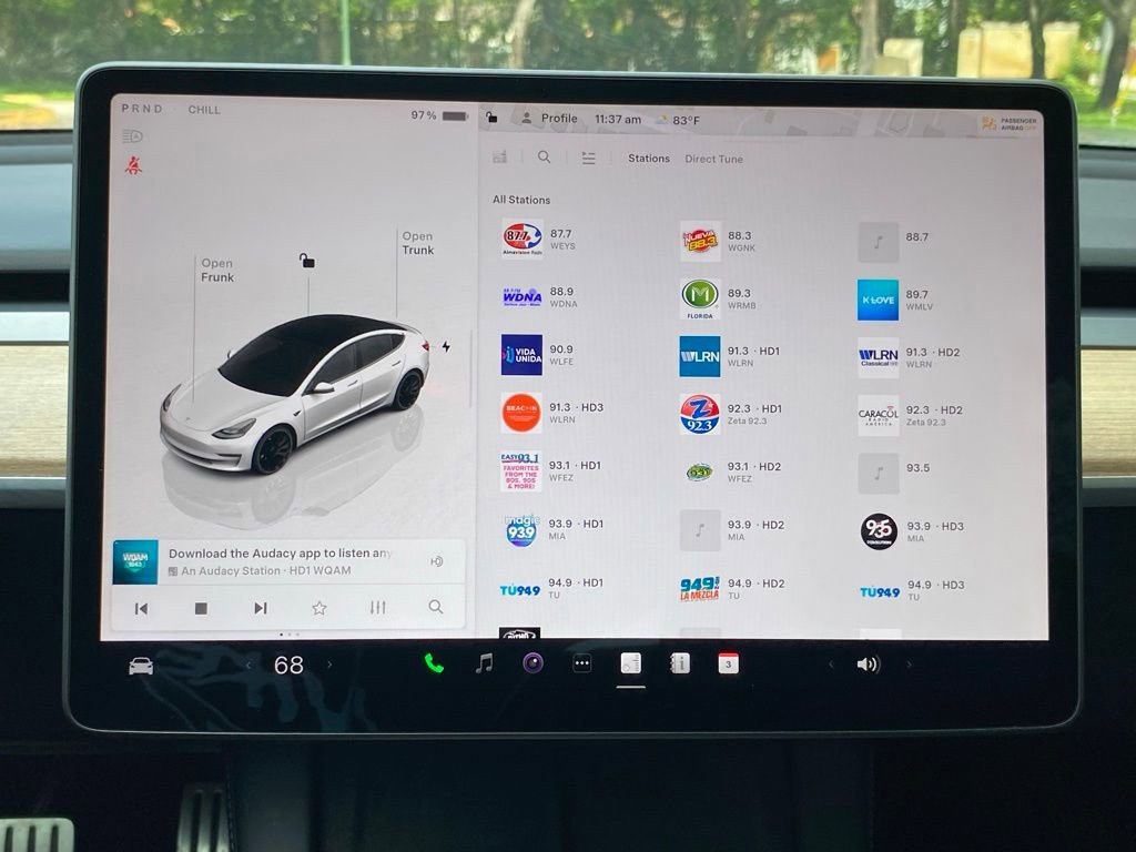Used 2023 Tesla Model 3 Performance image 21
